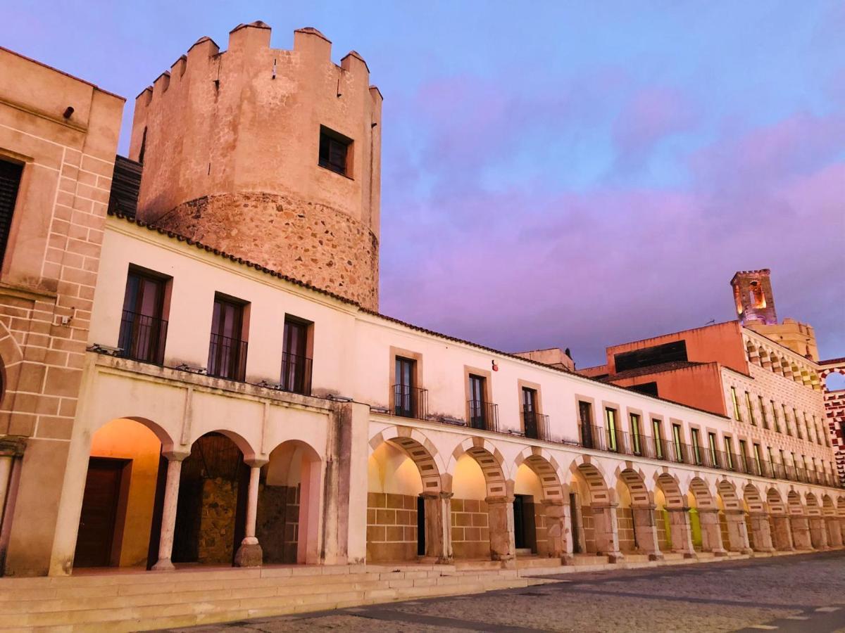 Apartamento Renacimiento Con Garaje Badajoz Luaran gambar